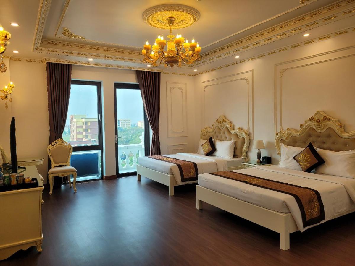 Khach San Hoa Dong Hotel Phu Ly Exterior photo