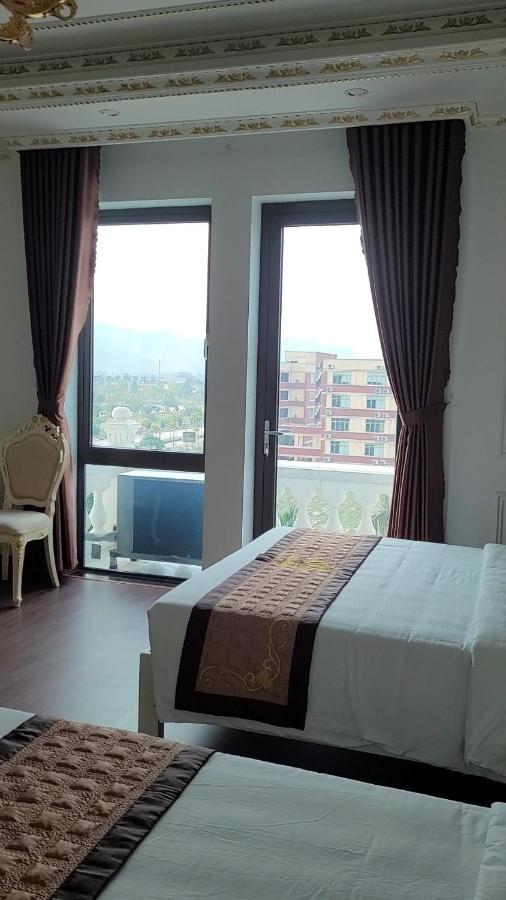Khach San Hoa Dong Hotel Phu Ly Exterior photo
