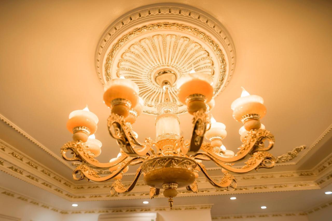 Khach San Hoa Dong Hotel Phu Ly Exterior photo